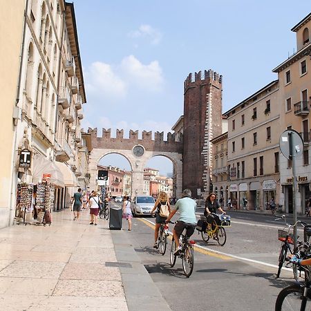 Dreaming Piazza Bra Rooms Werona Zewnętrze zdjęcie