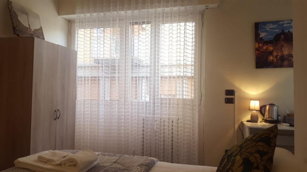 Dreaming Piazza Bra Rooms Werona Zewnętrze zdjęcie